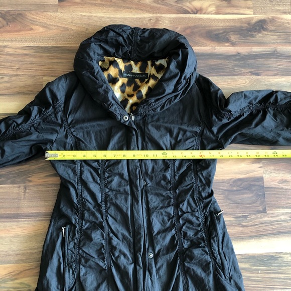 Dana Buchanan waterproof jacket - Picture 10 of 14